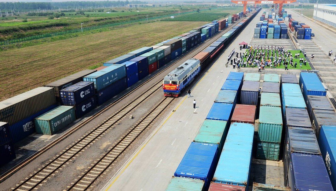 chohandeveloper's tweet photo. Gwadar will be linked with Central Railway System

https://t.co/gw4sNnwWQ1

#gwadar #railway #gwadarrailway #cpec #pakistan #investment #economy #balochistan https://t.co/DIA02TP5aW