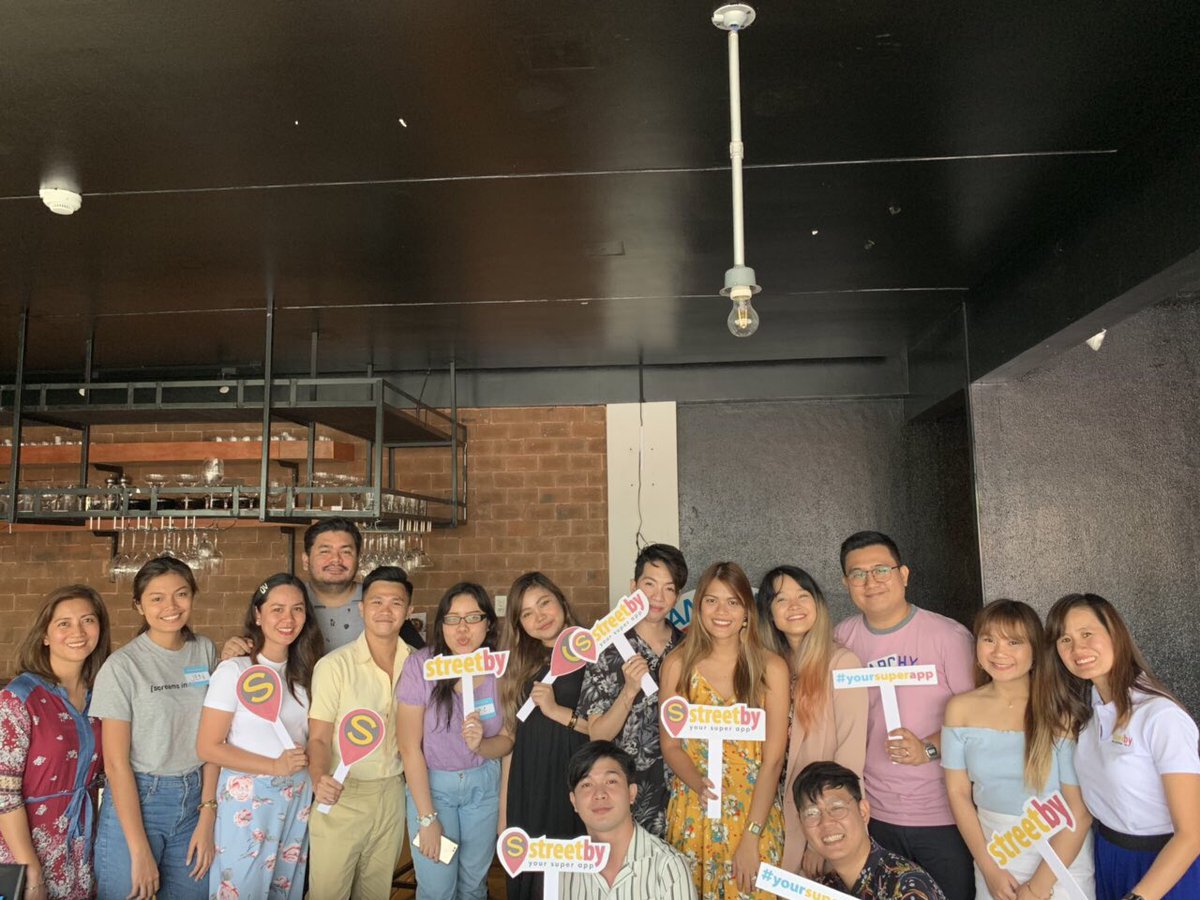 davaobloggers's tweet photo. Bloggers Meetup with our friends from @StreetByApp!

#DavaoBloggers #DBSBestDays #DBSUnited #DBSxStreetby #DBStheBest #Streetby https://t.co/HU7oLULnJf