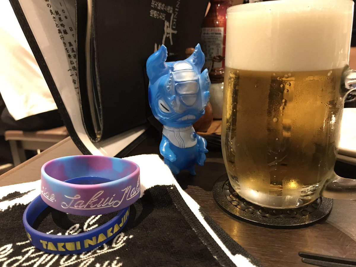 hehr1109's tweet photo. ここ一年の #ソフビと散歩 #ソフビとご飯 のお気に入り。色んな所に行ったり美味しいモノを食べたりした思い出はソフビと一緒。これからも一緒にお出かけしよう。 https://t.co/LIoFAi9LF6