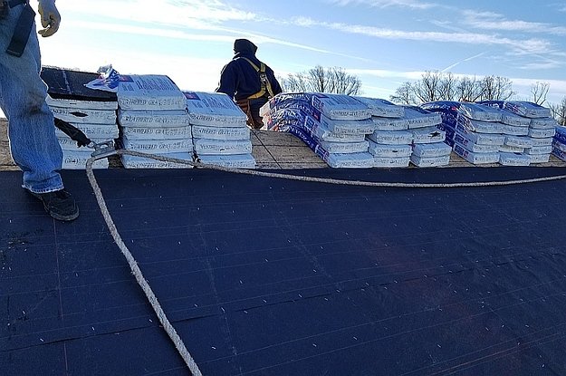 JustbVictorious's tweet photo. https://t.co/6pR8sJ2eb2 4 Things a Roofing Contractor Does– Learn about the top 4 Things a Roofing Contractor Does 

If you having any problems with your roof or are looking to replace it, you know you need to hire... https://t.co/tGSvLSxJea