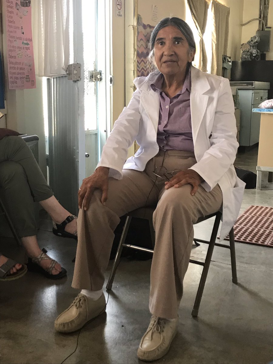 bethcossin's tweet photo. Met a heroic Doctora in Ciudad Juárez today - everything she said was tweetable in the best ways. Must share this- “I’m aware that what we are doing is small in the face of such great need, but we cannot continué to be indifferent.” #empathyneeded #imagodei https://t.co/AwZbsdqcKK