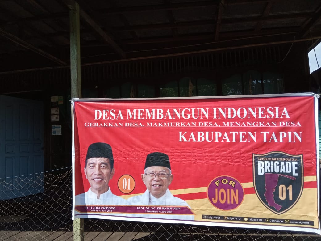 #Brigade01 Kabupaten Tapin siap untuk #RabuPutih 
@JOINKalsel 
<a href="/JoinTapin/">JOKOWI - KH. MA'RUF AMIN (KABUPATEN TAPIN)</a> 
<a href="/Jokowi_Amin/">Jokowi-Amin</a> 
@KornasBrigade01