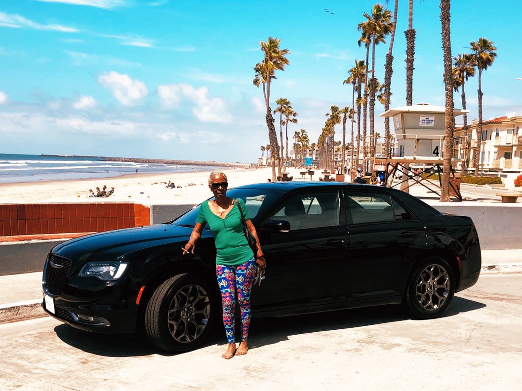 OverlordGruff's tweet photo. Moms out with the new addition! #300 #oceanside #calilife #guanorecords #palmtrees #success #followme #blacklove #Entrepreneurship @Guano_Records https://t.co/9qw72GlcxR