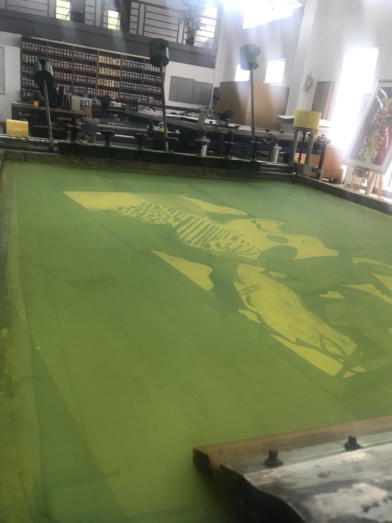 RhiMoxon's tweet photo. Oh and also I just finished up a 6 week Printmaking residency in Shenzhen, China and would probably print every day for the rest of my life if given the chance! 
#portfolioday 
#screenprinting #printmaking #ukprintmaking #artistresidency #welshartists https://t.co/XUlmtrVMKt