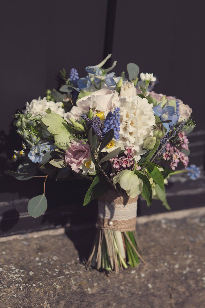 STEMSDESIGN's tweet image. Spring has definitely sprung! One of our favourite times of year with the beautiful pastel flowers 🌷Beautiful photography by @LissaAlexandra #springbouquet #spring #weddingbouquet #wedding #photooftheday #weddingflowers #huddersfield #love #2019wedding #2020wedding