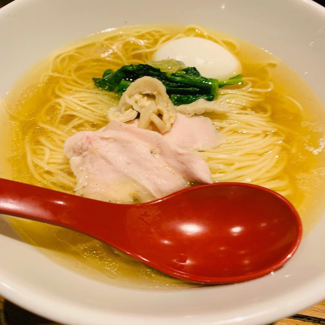 阿部敏昭 愛媛媛っこ地鶏生産者 いなほ農園さんで繋がったご縁 麺屋翔さん12周年おめでとうございます 愛媛媛っこ山海ラーメン 柑橘が香り 媛っこ地鶏の旨味に 魚介が追いかけてる 大橋さんの愛が包み込む 渡辺店長渾身の一杯 麺屋翔 祝12周年 媛っこ地 阿部敏昭 愛媛媛っこ地鶏生産者 いなほ農園さんで繋がったご縁 麺屋翔さん12周年おめでとうございます 愛媛媛っこ山海ラーメン 柑橘が香り 媛っこ地鶏の旨味に 魚介が追いかけてる 大橋さんの愛が包み込む 渡辺店長渾身の一杯 麺屋翔 祝12周年 媛っこ地