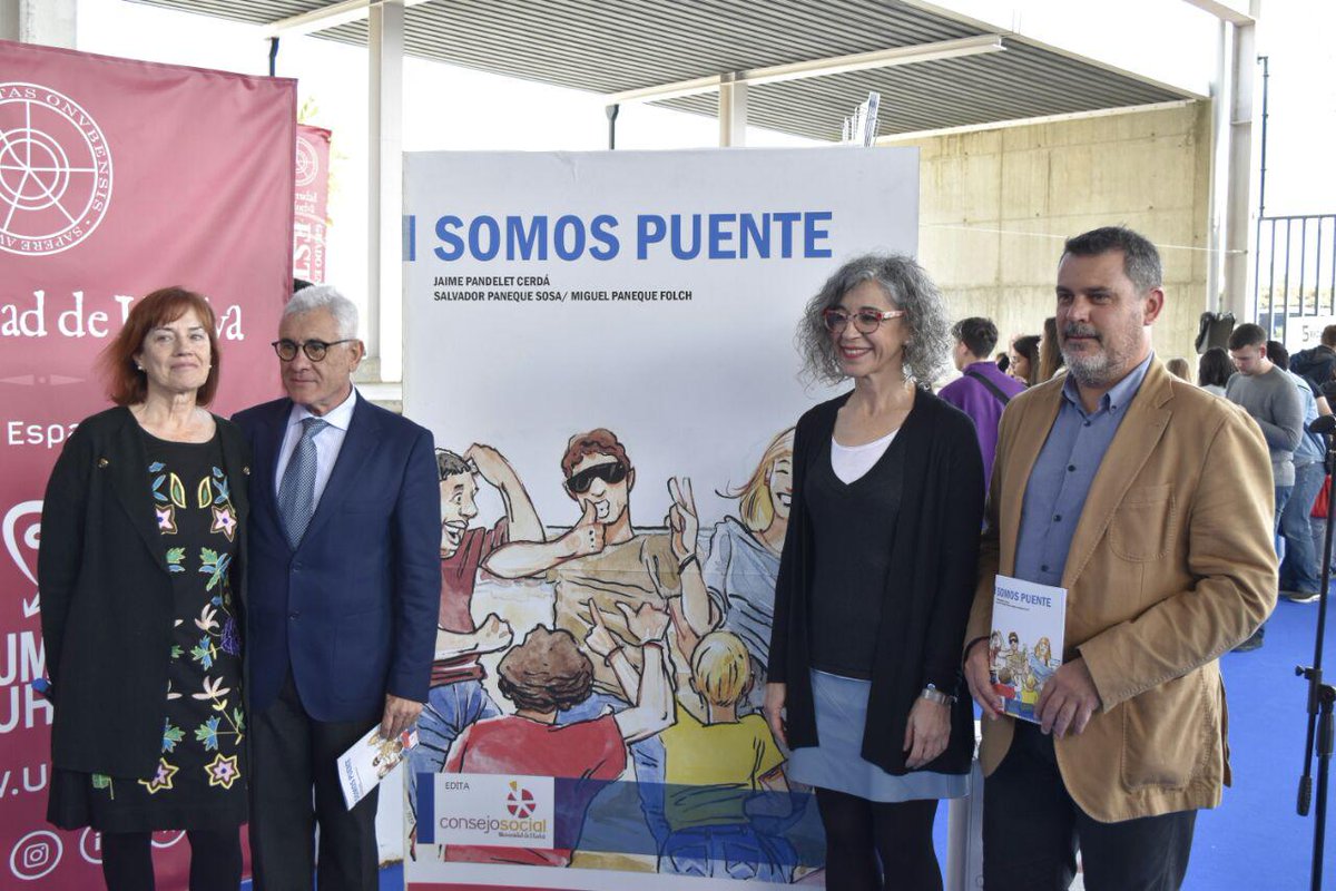 CSocialUHU's tweet photo. ¡Ya hemos presentado 'Somos Puente'! 
Una publicación en la que, de forma amena y a través del cómic, se da a conocer el funcionamiento de la Onubense y de nuestra entidad. 

¿Quieres conocerla más? 👉https://t.co/q1f2bUR4C5 cc/ @UniHuelva https://t.co/SQtt5XBIFA