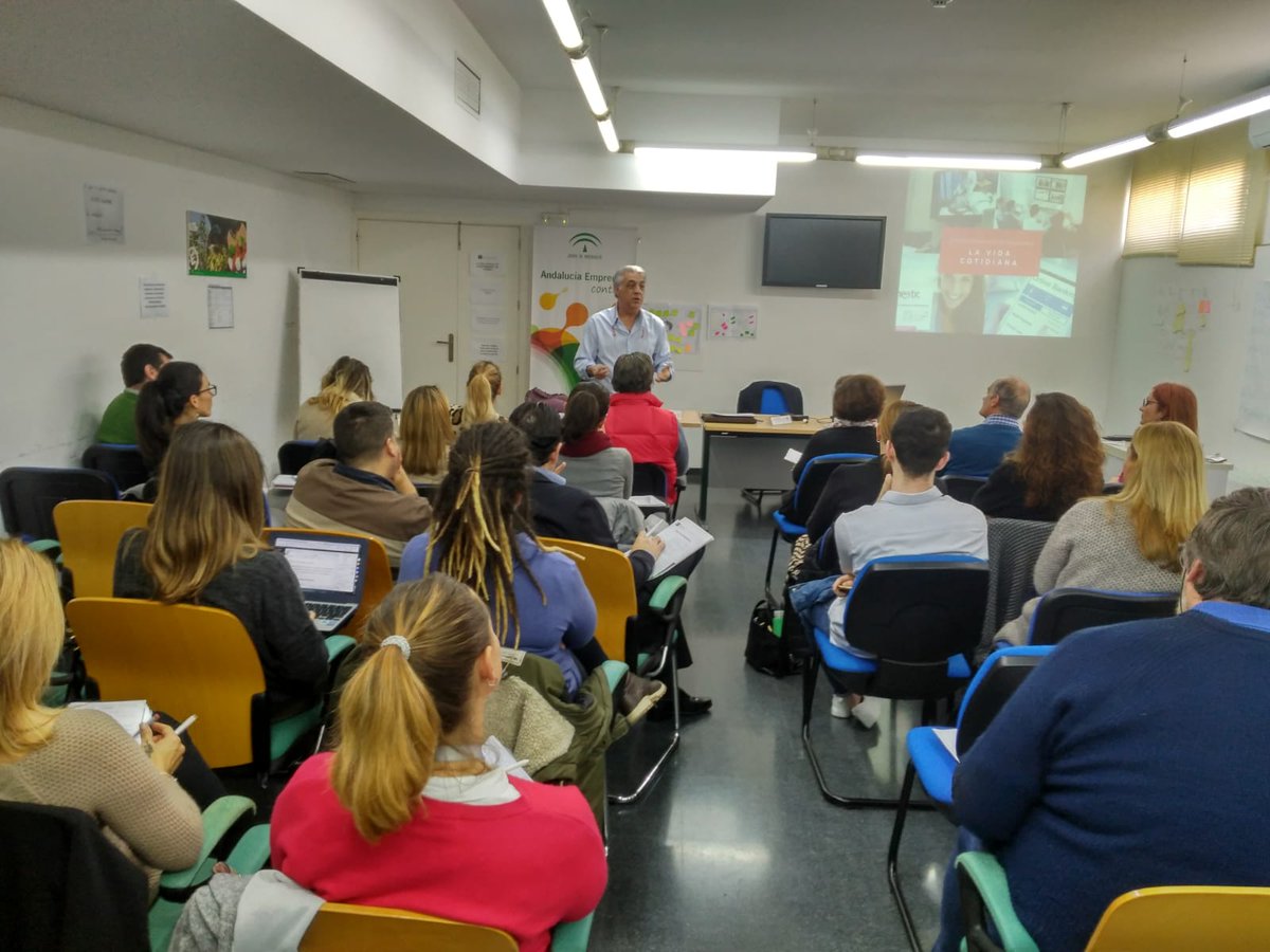 cadesevilla's tweet photo. En @aemprende, desde #Cade #Tomares, ayer, en el 2º día de la Semana del #Emprendimiento #Digital del #Ajarafe tuvimos las ponencias de "MK DIGITAL: #RRSS Y MÉTRICAS", #INSTAGRAM PARA #EMPRESAS y EXPERIENCIA EMPRENDEDORA EN RRSS de Natalia Vera, CEO de @BepetTravel Hoy🗓️10/4 más https://t.co/XaMDi8PHX3