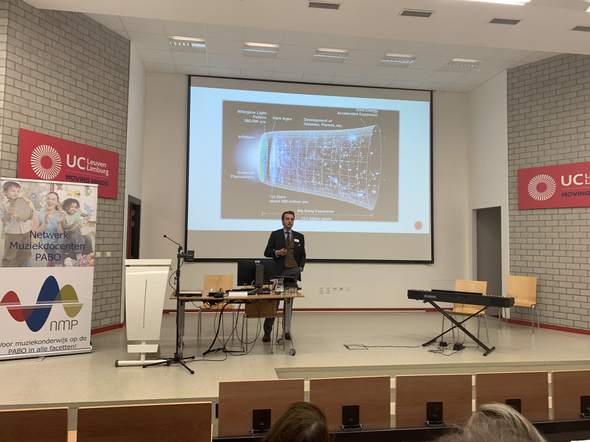 NetwerkMP's tweet photo. Dag 2 van onze studiedagen @ucleuvenlimburg start met lezing Artur Jaschke muziek en neurowetenschap #nmp2019 https://t.co/KP4lb3lkrA