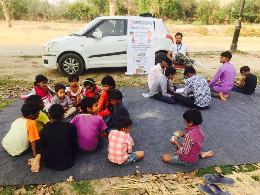 santusht7's tweet photo. The ability to read, write and analyse; the confidence to stand up and demand justice and equality; the qualifications and connections to get your foot in that door and take your seat at that table – all of that starts with education- Michelle Obama #education #must #India https://t.co/GgFcEZAcpd