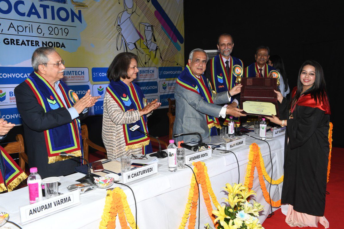 BIMTECHNoida's tweet photo. Congratulations to all the Gold Medal Awardees and Special Medal Awardees of 2017-19 batch.
Glimpses of the award ceremony during the recently held Convocation 2019.
#BIMTECHConvocation #Convocation2019 https://t.co/ZmwlL19C4R
