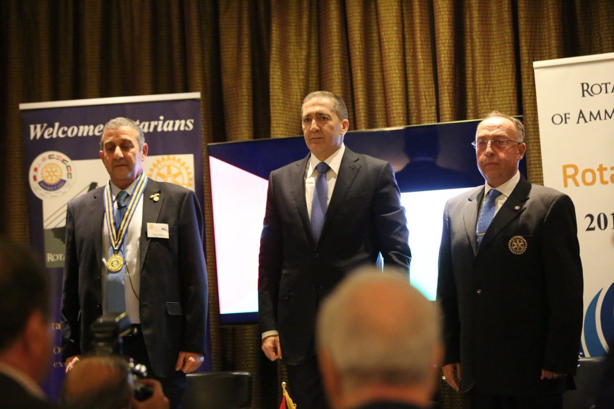 SamirAlRifai's tweet image. مع نخبة كريمة، من أهل الرأي والمعرفة والعلم ومن خبراء العمل العام، مساء أمس، بضيافة نادي روتاري كابيتال
facebook.com/SamirZAlRifai/