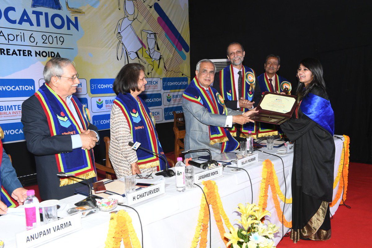 BIMTECHNoida's tweet photo. Congratulations to all the Gold Medal Awardees and Special Medal Awardees of 2017-19 batch.
Glimpses of the award ceremony during the recently held Convocation 2019.
#BIMTECHConvocation #Convocation2019 https://t.co/8rvWYvvZBa