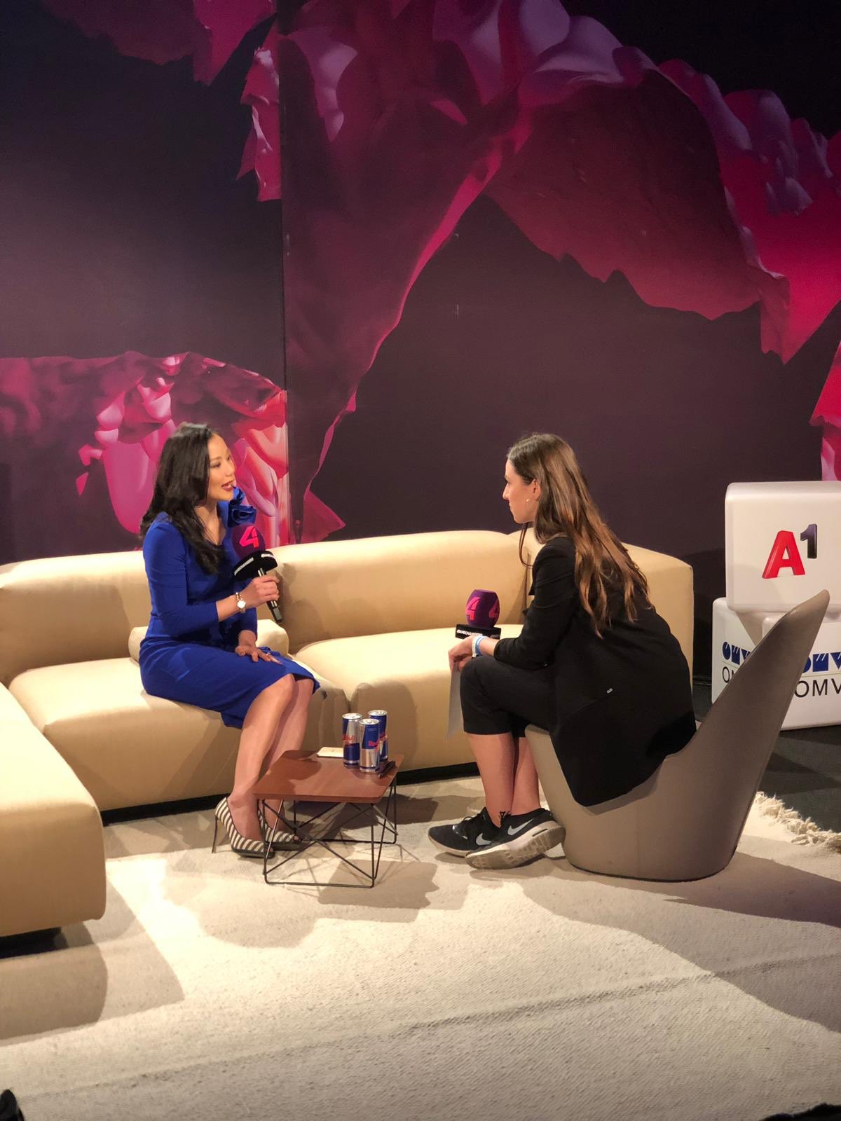 Alina Marzi On Twitter Such An Inspirational Woman You Go Girl Thanks Scsarahchen For Beeing Part Of 4gamechanger And Our Talk It Was My Pleasure Womenrising Https T Co Gvympu6apy