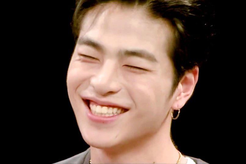 He's the cutest when he smiles widely.  #JUNHOE  #JUNE  #iKON  #구준회  #준회  #아이콘  #ジュネ