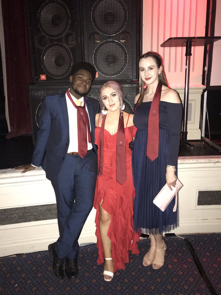 Our sports ball awards:
Omari Edwards - half rose
Carmen Robins - half rose
Amber Johnson - Club rose
❤️🖤