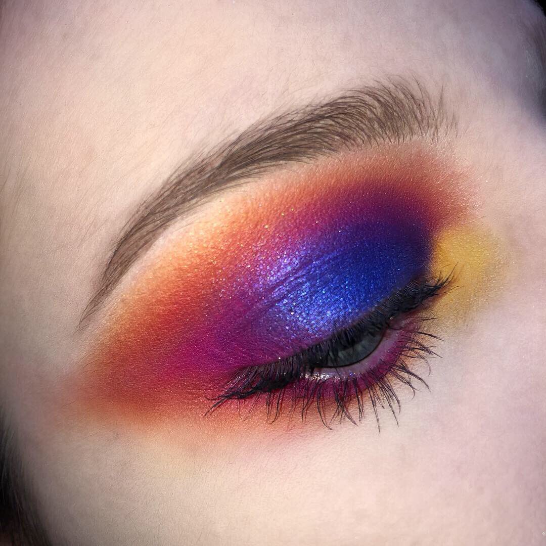 chloeee32's tweet image. Little sunset☀️ 
ça m’a fait penser à un coucher de soleil