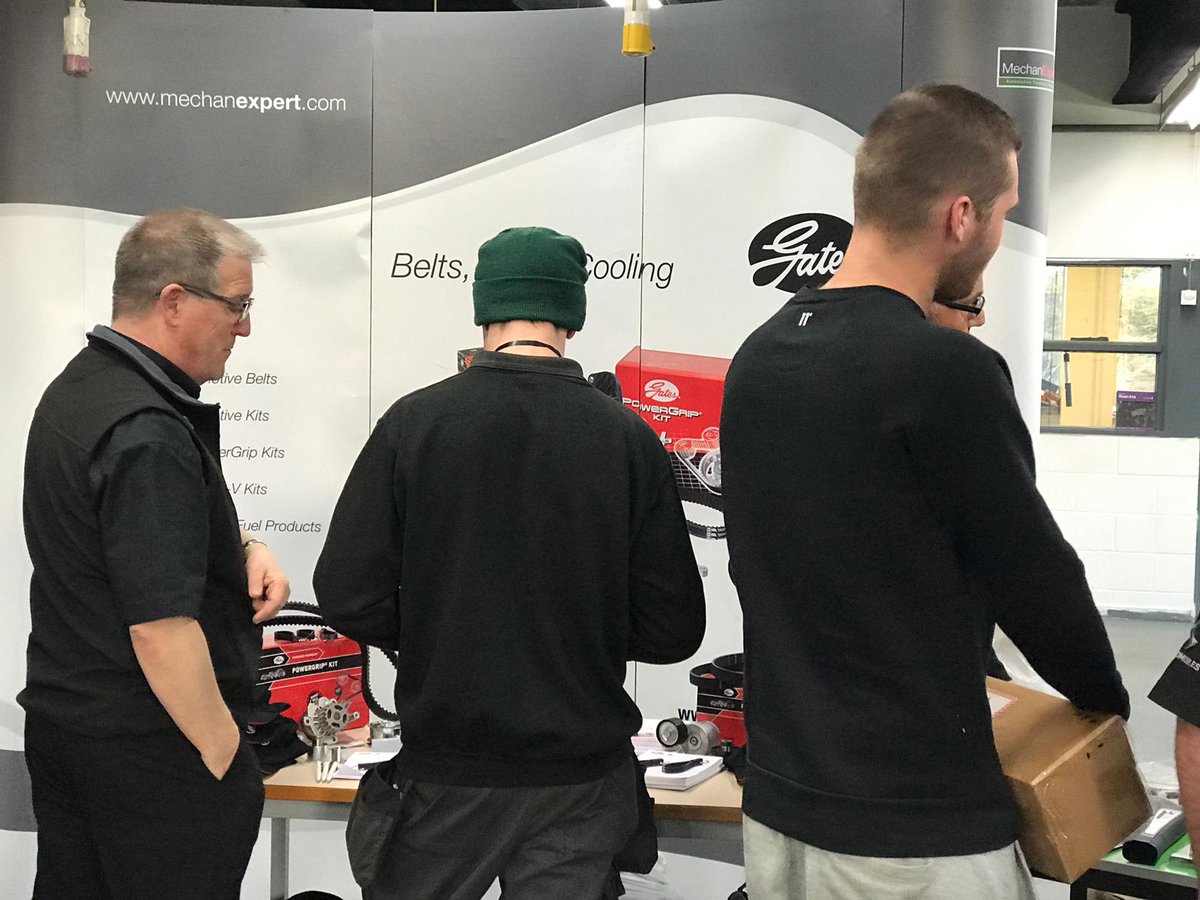 MechanExpert_'s tweet photo. Thanks to everyone who attended our first MechanExpert Roadshow of 2019 last night in @NRCCollege! Next stop - Letterkenny! 😊 #MechanExpert https://t.co/DVLATeYzQO https://t.co/XAz2uiM33r