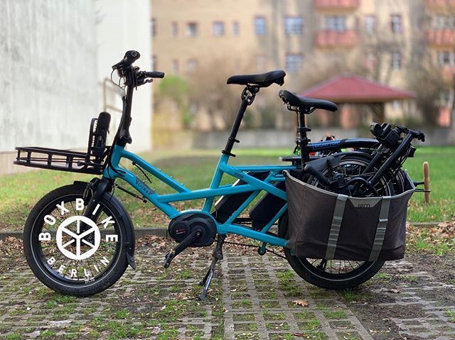 boxbike's tweet photo. you can carry nearly everything with this amazing #terngsd
.
.
.
#bromptonelectric 
@bromptonbicycle 
#cargobike
#lastenrad
@joshhon 
@ternbicycles 
@ternbicycles_germany .
.
.
#ebike
#10yboxbike
#boxbike
#boxbikeberlin
#urbanbike
#foldie 
#rideeveryday 
#instacycle
#instacy… https://t.co/ElcCVLrnoe