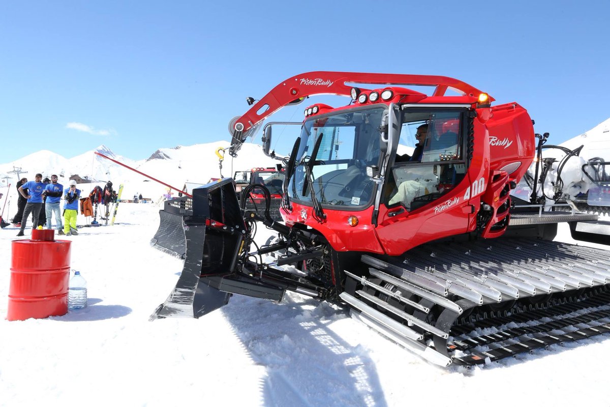 Mountain Wolf 2019 the show and entertaining contest of snow groomer’s operators was held on April the 7th, 2019, in Gudauri ski resort, Georgia. 💙🙌🏻