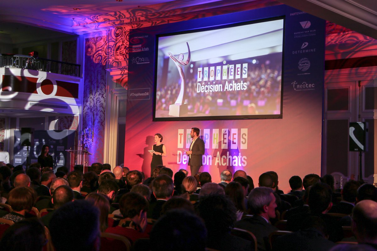 SilexApp's tweet photo. 🥈 L'Argent aux Trophées @Decision_achats pour notre collaboration réussie avec le Ministère des Armées ! 🤩
#TropheesDA https://t.co/wBDlNB2M8v