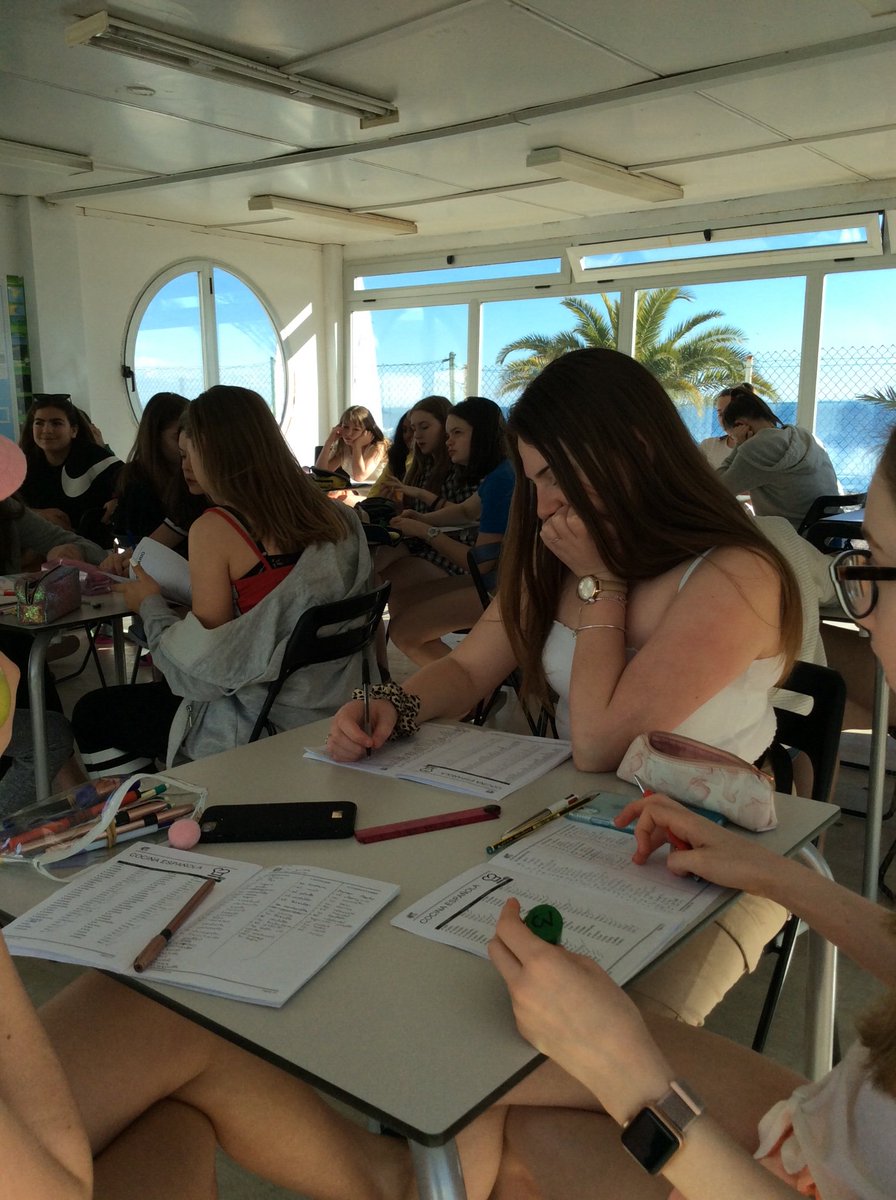 DHSfG_Languages's tweet photo. Studying cookery vocabulary- I hope they are paying attention! https://t.co/rSo3FIVgXC