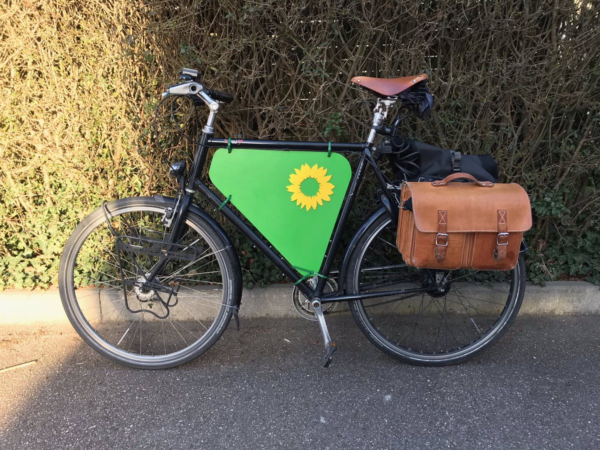 Frühling = Europawahl und Kommunalwahl in Baden-Württemberg. Mit dem Rad nicht nur zur Arbeit sondern auch durch den Wahlkampf. #mdrza ID:10721