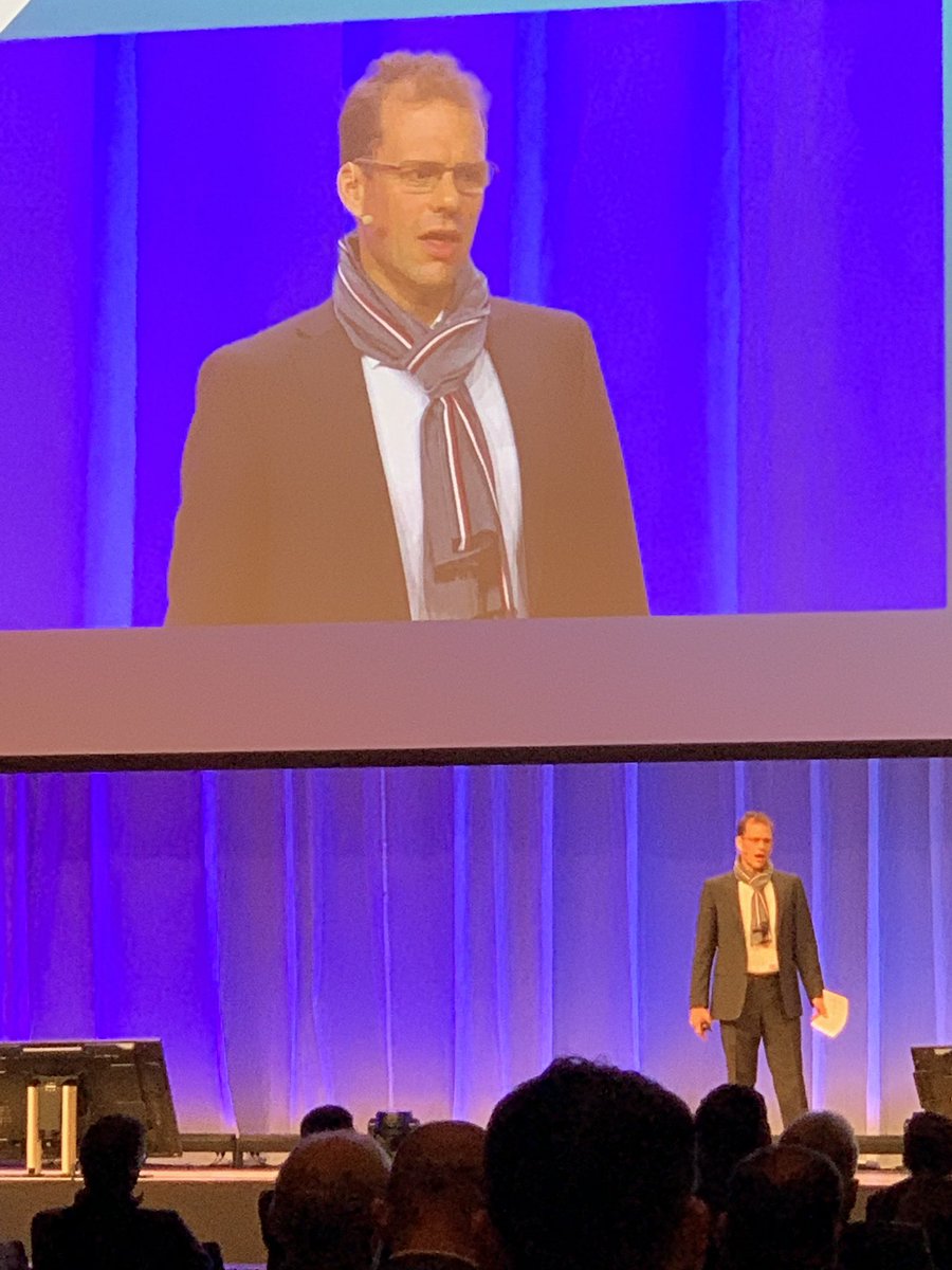 MarcL_'s tweet image. Old way vs New #Agile way @BMWGroup &amp;lt;much faster + better alignment @ArasPLM @aras_plm #prostepivip @ProSTEP_iViP