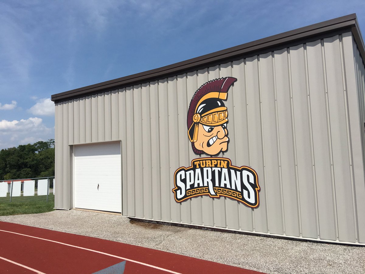 DeanHoustonInc's tweet photo. Together with @ELtradeshow, we put a little more Spartan spirit into the #TurpinHighSchool Athletic Lobby. UV printing will keep these graphics strong for years to come. Find out more about this project in our new case study! https://t.co/2t5AeRC2j5 https://t.co/GUJzlGlVWs