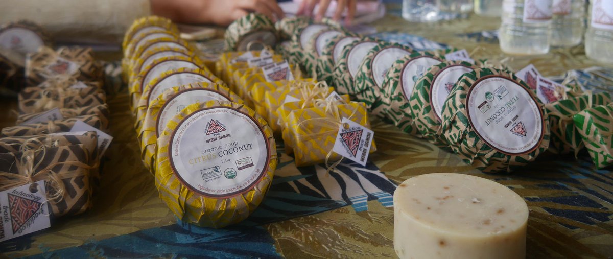EIF4LDCs's tweet photo. Did you know: in 🇼🇸#Samoan language, there're over 80 words referring to the #coconut tree or its parts?

Alongside the ongoing #trade policy review of the country @wto, learn about how #Samoa's coconut trade has evolved - adding value &amp; going global!

🥥https://t.co/QgcUktgLsa https://t.co/4PEWytTKqO