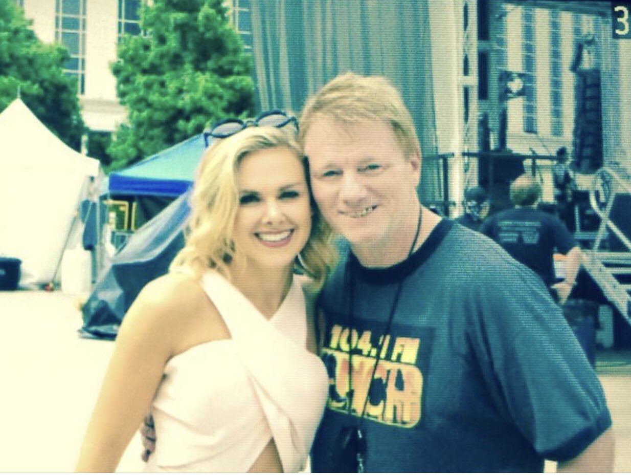 Happy birthday to Laura Bell Bundy 