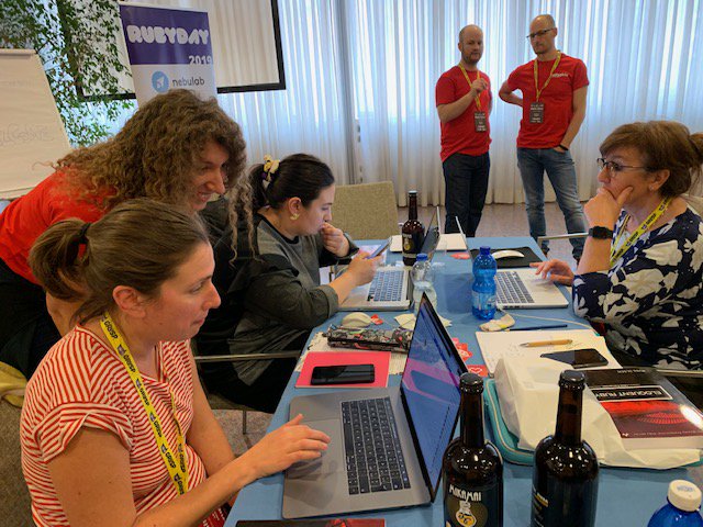 Peeking behind the scenes of #RailsGirls Verona 2019
#Rails #Ruby #RoR #RubyDay2019 <a href="/rubydayit/">rubyday | 31st May 2024 | Verona</a>