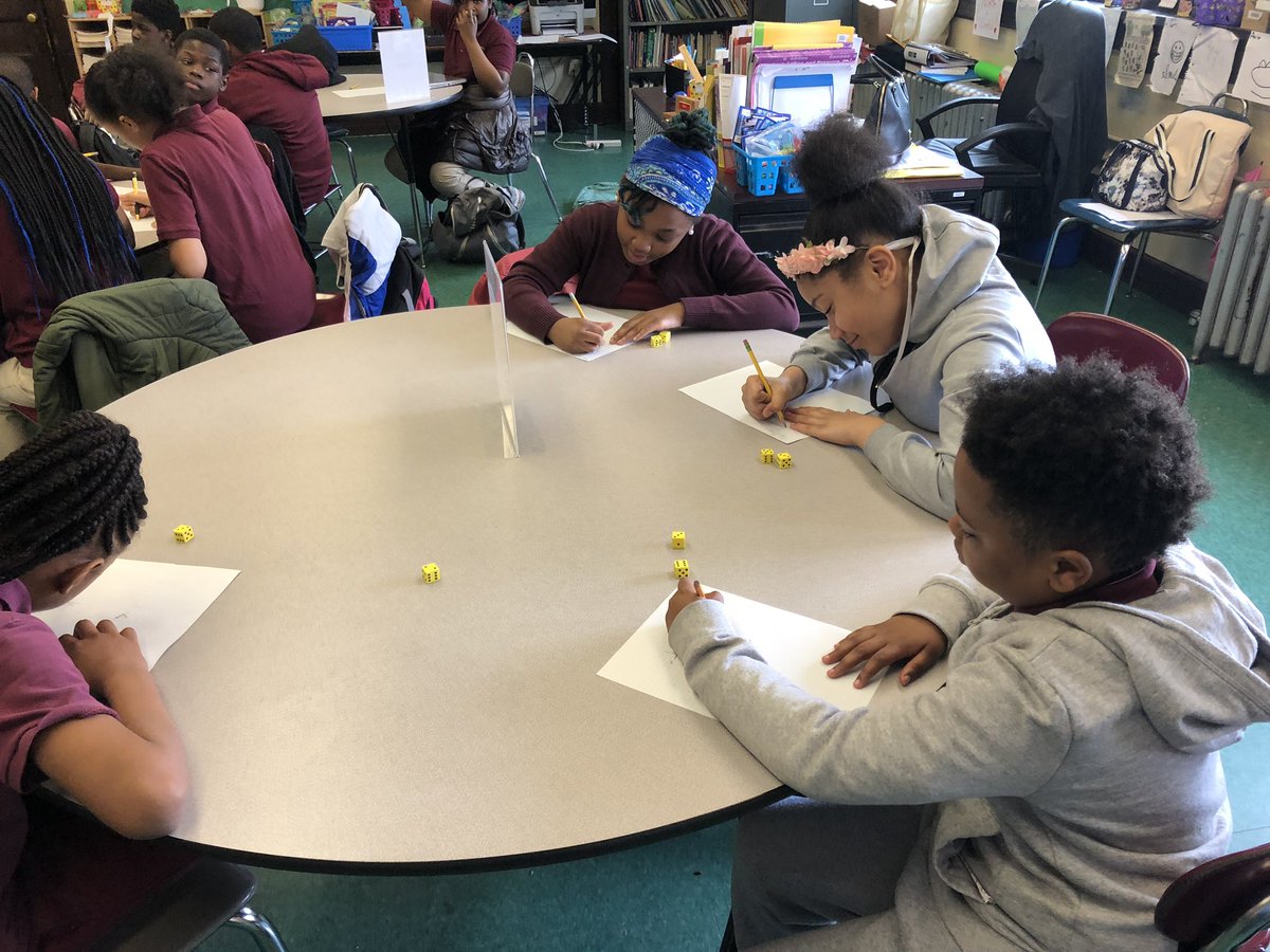 pauldingPS24's tweet photo. #latepost #changingthewaywelearnmath #creatingordeeedpairs #dice #plottingpoints https://t.co/f6vLtDZ97u