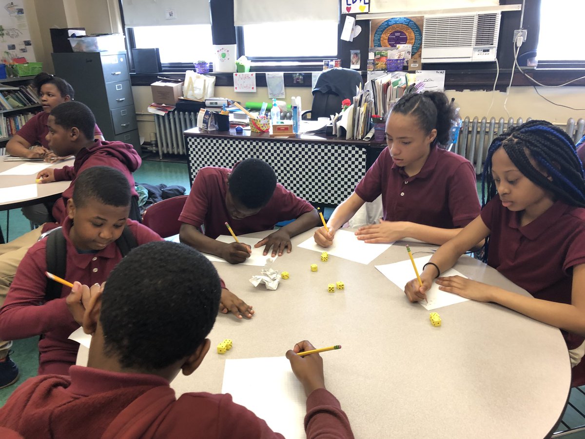 pauldingPS24's tweet photo. #latepost #changingthewaywelearnmath #creatingordeeedpairs #dice #plottingpoints https://t.co/f6vLtDZ97u