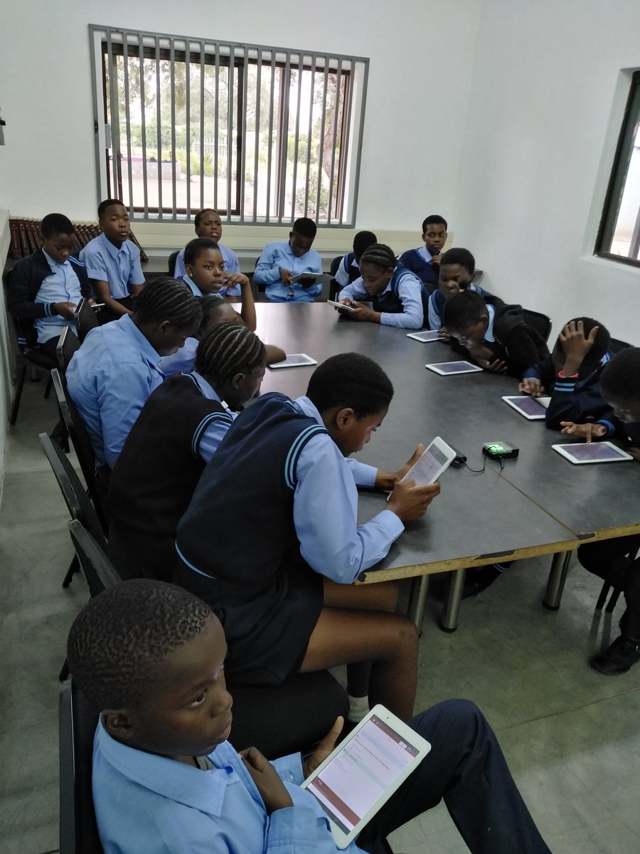 Floyd_1995's tweet photo. #WonderFilledLearning #EducationRevolution #LearningIsFun #OpenLearningPlus
#ReImagine Madlala learners the second group ❤️ #Productive @JusticiaDlc @GwfOnline @Singita_ https://t.co/qNIsMTTd7c