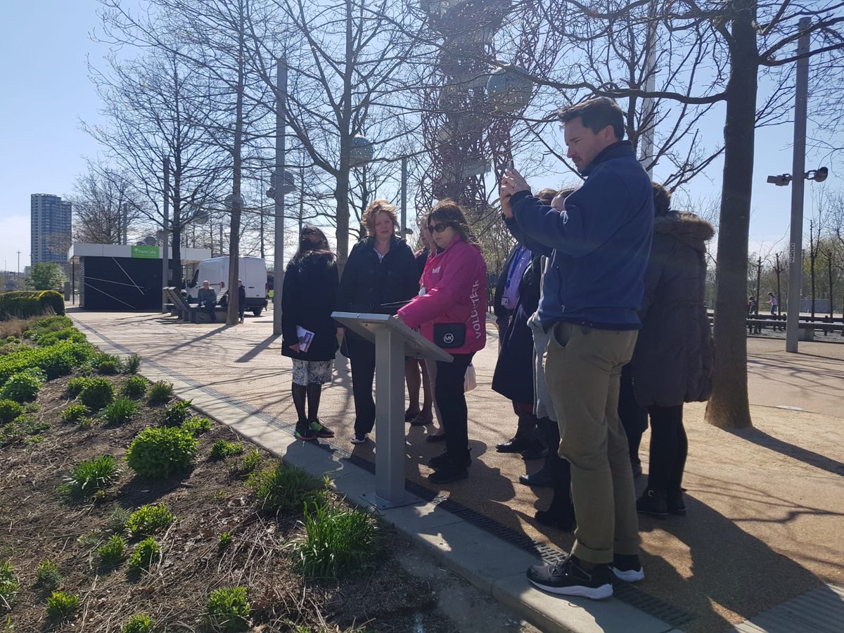 OurParklifeCIC's tweet image. We’re delighted to welcome @I_Q_London tenants @TheFCA @TfL @UNICEF_uk and their staff out for a lovely lunchtime #Spring walk with our #ParkChampion #CommunityGuides @noordinarypark #SpringhasSprung