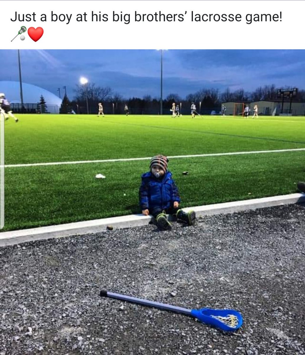 LacrosseOshawa's tweet photo. #OBKShoutout its  #NationalSiblingsDay !! Our recent #OBKSwag winner Amber with her lil #OBKPaperweight Sis!! An #OBKBantam wee Bro chillin field side last week!! https://t.co/WE1sw6Pd4A
