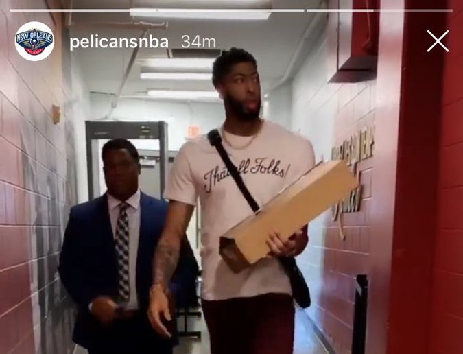 The Source Magazine on X: "Anthony Davis Rocks 'That's All Folks!' Tee as Pelicans Close Their Season https://t.co/KyywRrflIR https://t.co/JXLD7ii7YP" / X