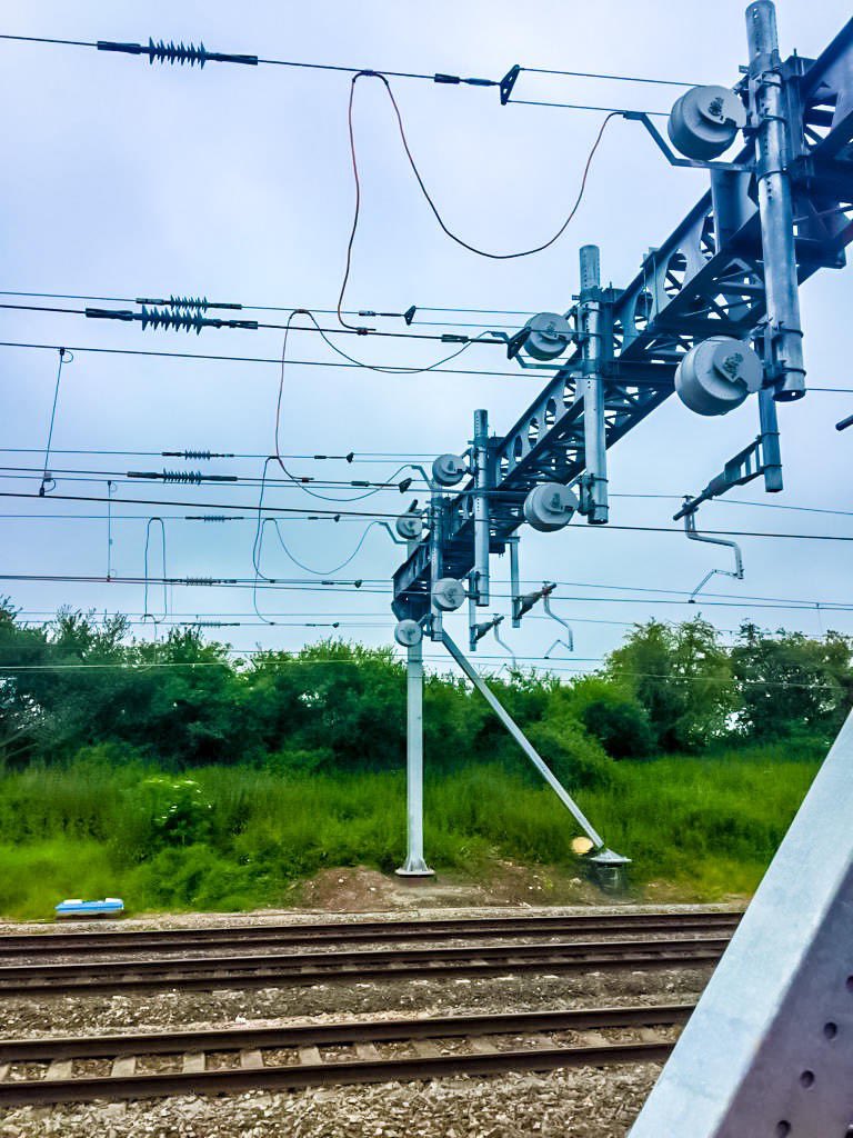 MosdorferRail's tweet photo. Tensorex C+ installed on the Midland Mainline Upgrade project, UK. An aesthetically pleasing portal system if we do say so ourselves! #midland #mainline #portal #upgrade #Rail https://t.co/heAc1b9IUI