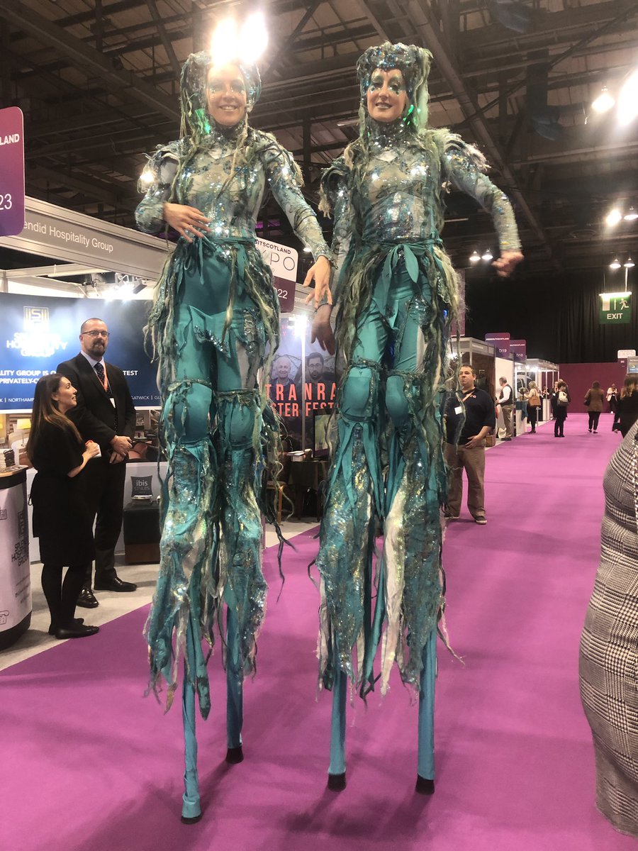 LiveBordersArts's tweet image. Eve is at EXPO today at Glasgow SEC to talk about “The Great Tapestry of Scotland” along with Laura &amp;amp; Jane!