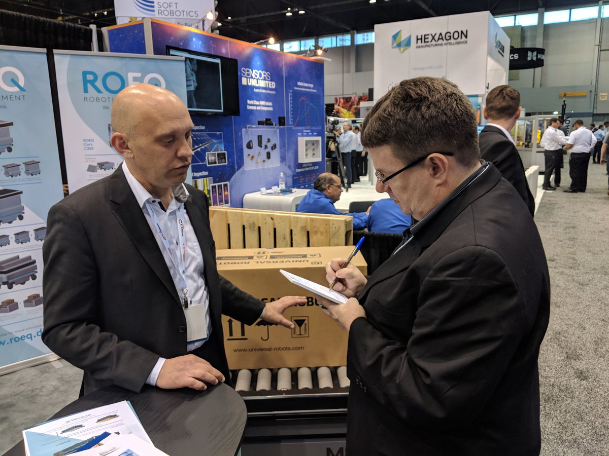 ROEQ_'s tweet photo. We were pleased to have @shawkeith from @RoboticBusiness by our booth 8459. Read more at https://t.co/MADl5cVxAN 
#TR1000 #Automate2019 @AutomateShow @MobileIndRobots #MiR1000 #automation #Logistics #SupplyChain https://t.co/dQh0f1eKxB