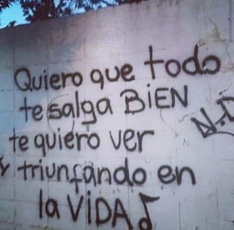 Gaby_noemi_'s tweet photo. Buendía gente linda!!! Miércoles soleado, y lindo para salir con una sonrisa!! #FelizMiercoles vamos por música y unos mates !! 🎶🎶😀😘👋🏻 https://t.co/k6XAheOCev