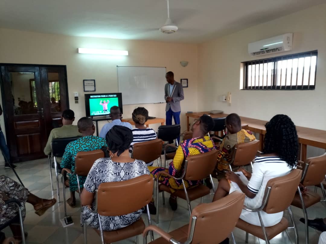 Ce atelier vient juste de démarrer avec Serge SEMADO