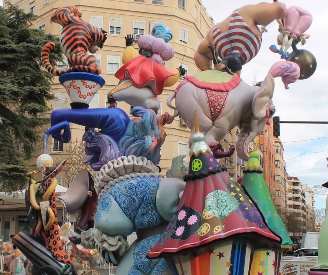 Falla <a href="/obispoamigo78/">Falla Obispo Amigó-Cuenca</a> de Arturo Vallés 2019, 12° Premio sección 1B #fallas19 #valenciaenfallas #valencia