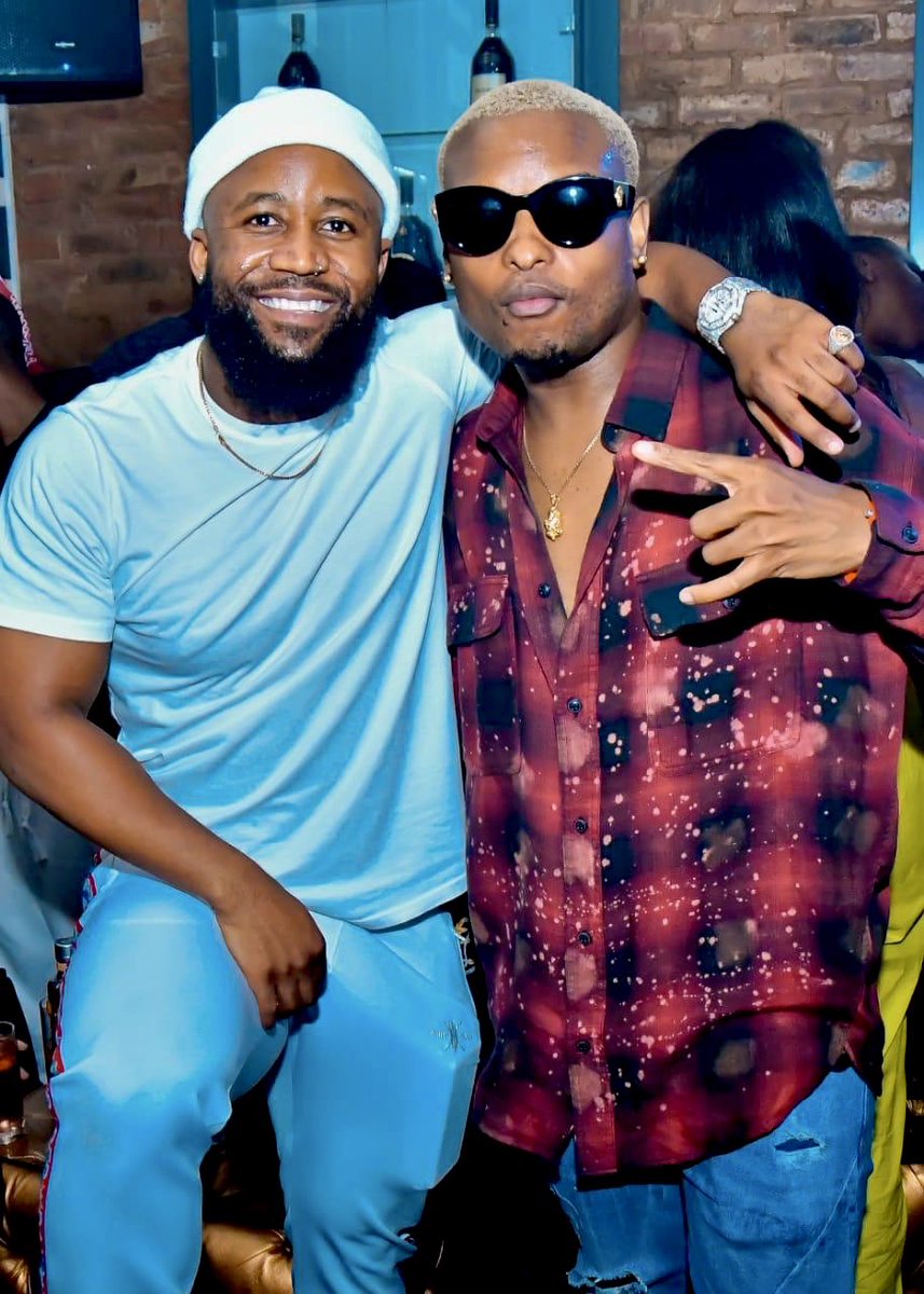 casspernyovest's tweet photo. SUPA DUPA CLEAN WHEN I PULL UUUUP!!!!!  SA Hip Hop Royalty cc .@MrCashtime 🇿🇦 https://t.co/xqIbbIBqXf