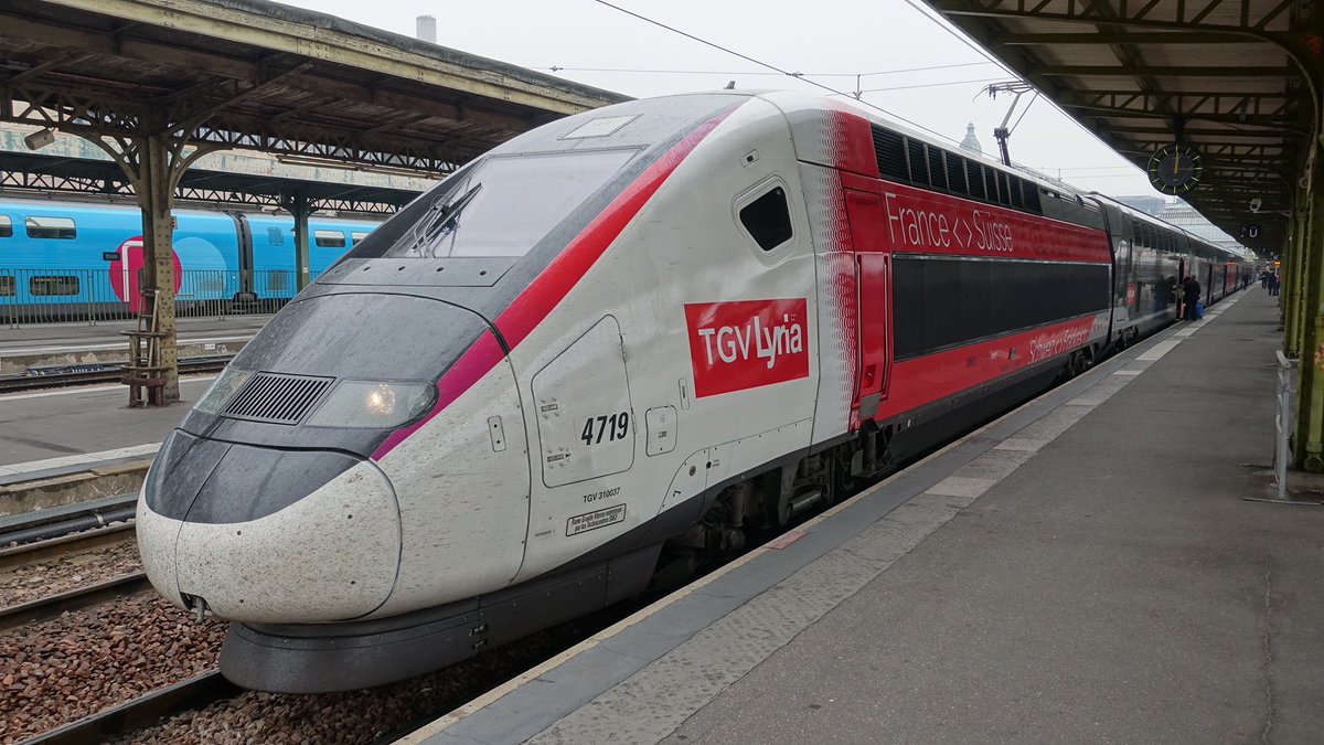 Железная дорога париж вена. Поезд h200. TGV Duplex.