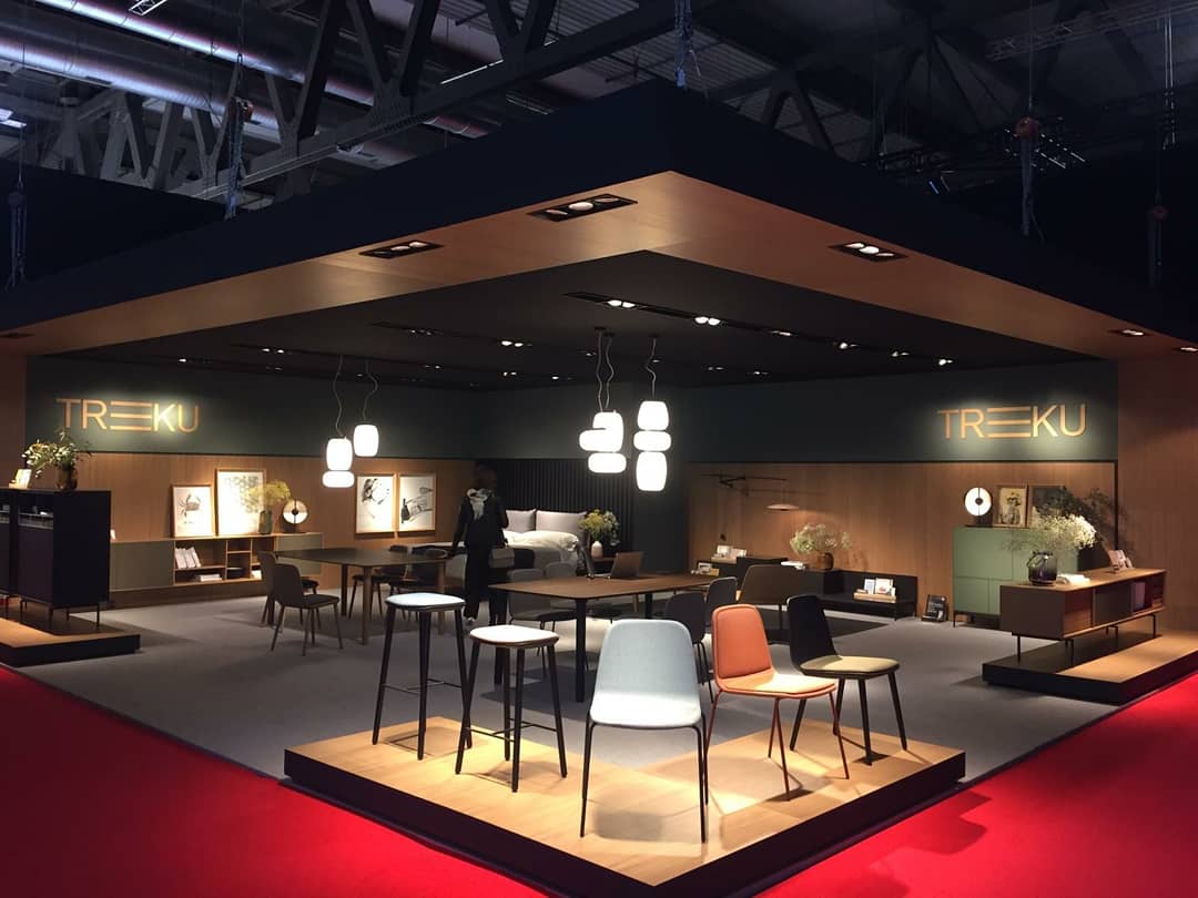 ClusterHabic's tweet image. Ayer comenzó la Feria Salone del Mobile Milano. Nos gustan mucho los stands de @EneaDesign (Hall 10-stand C07), @iSi_Contract (Hall 6-stand F52), @ondarretams (Hall 6-stand D49) y @MueblesTreku (Hall 10-stand A05) #BasqueDesign #BasqueLiving #Salonedelmobile @isaloniofficial