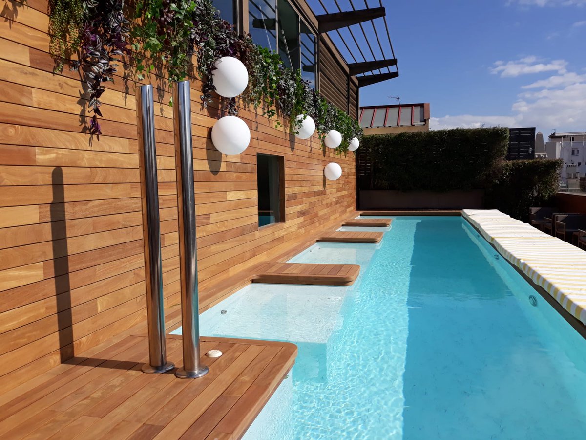 Update! The magnet decking is oiled and the pool is ready 😍 #decking #pool <a href="/Exterpark/">Exterpark</a> <a href="/Owatroluk/">Owatrol UK</a> <a href="/SHDesignCentre/">SkyHouseDesignCentre</a> 

Decking Brochure 👉bit.ly/2WabNNF