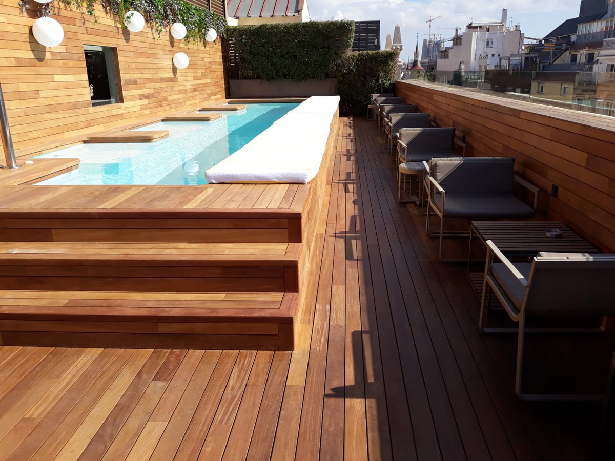luxurymaterials's tweet photo. Update! The magnet decking is oiled and the pool is ready 😍 #decking #pool @Exterpark @Owatroluk @SHDesignCentre 

Decking Brochure 👉https://t.co/eIXEawIVQi https://t.co/3eGu9B22H7