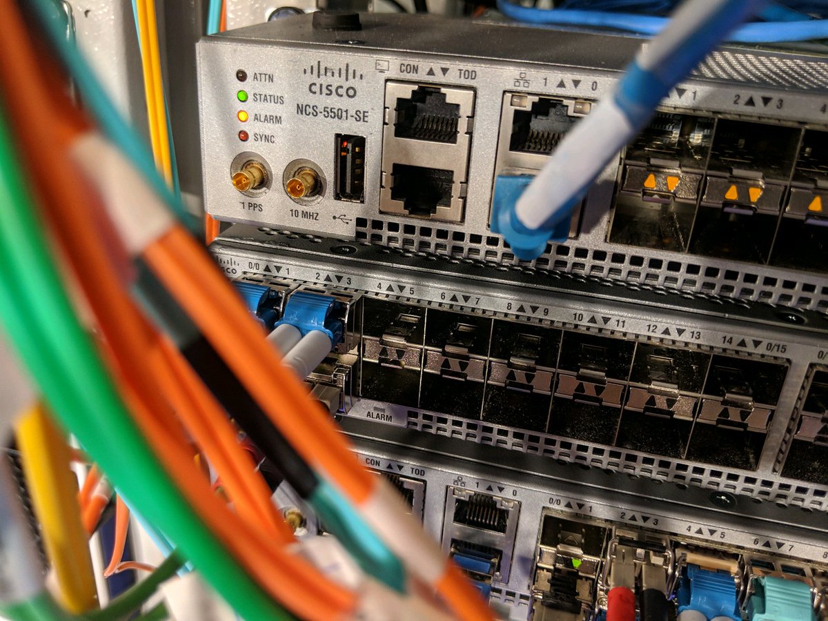 CiscoIOSXR's tweet image. Some close-up of the NCS540 and NCS5501-SE.
#eantc #mplswc #iosxr #ios #xr #cisco